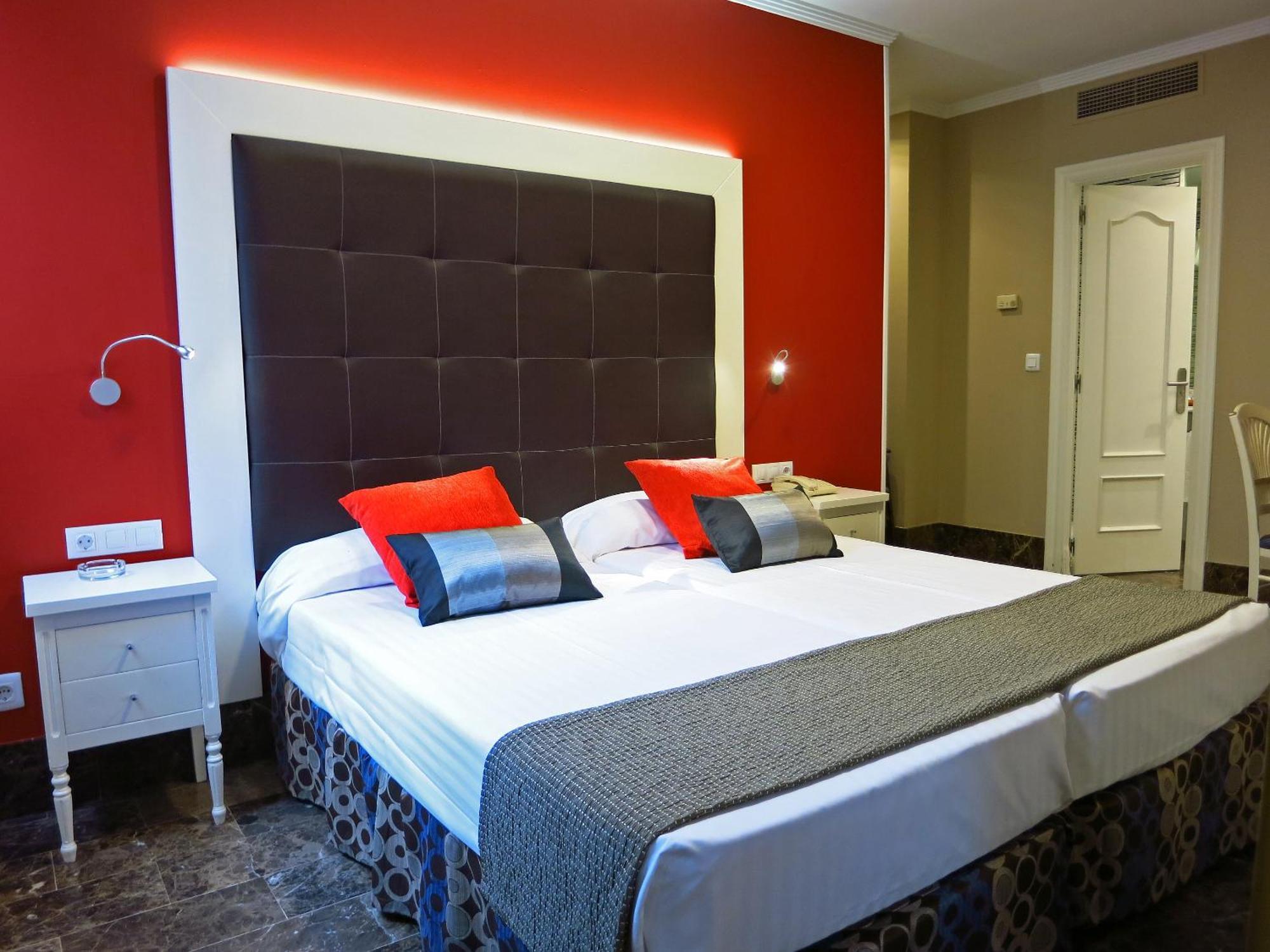 Hotel Boutique Catedral Valladolid Room photo